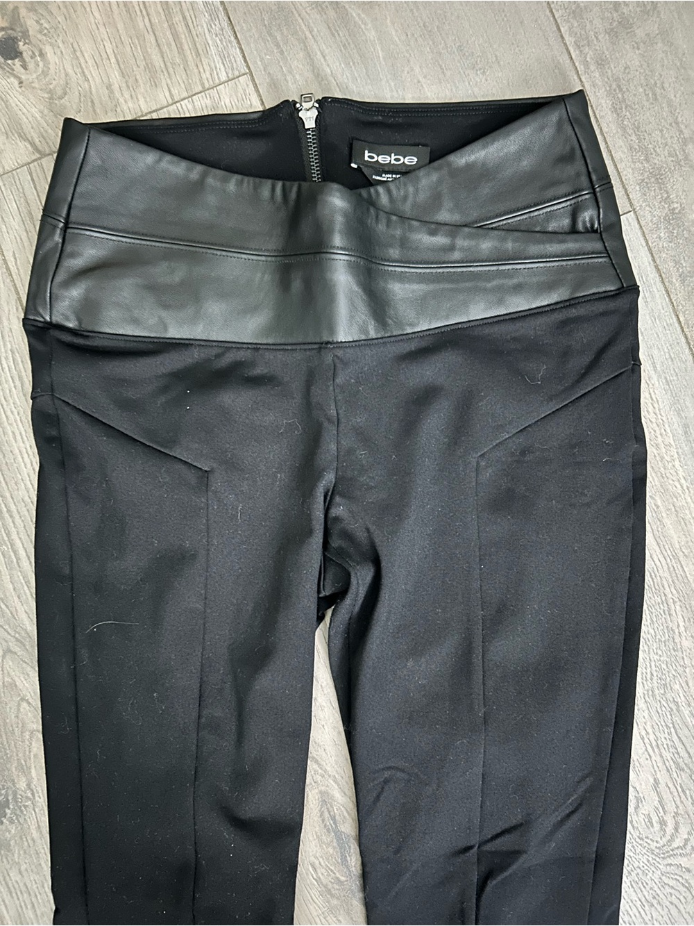 Bebe Black Faux-Leather Waist Leggings Size Small S